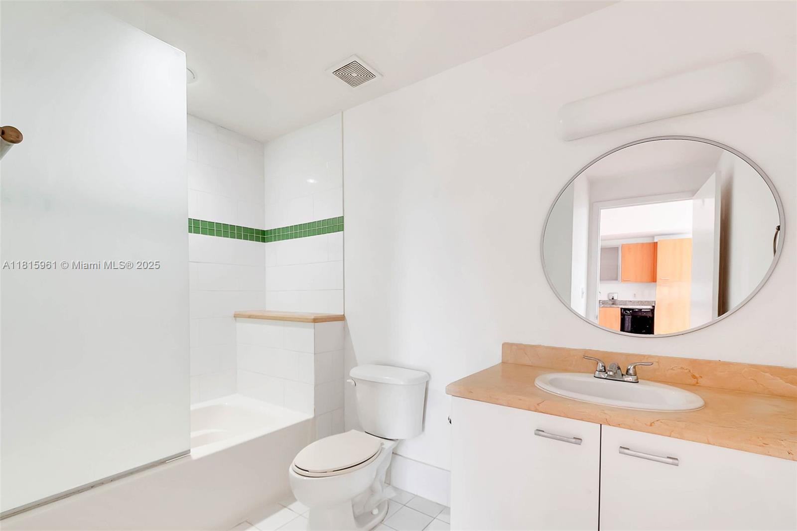 1350 Northwest 8th Court, Unit B16 Miami, FL 33136 - Photo 8 of 20