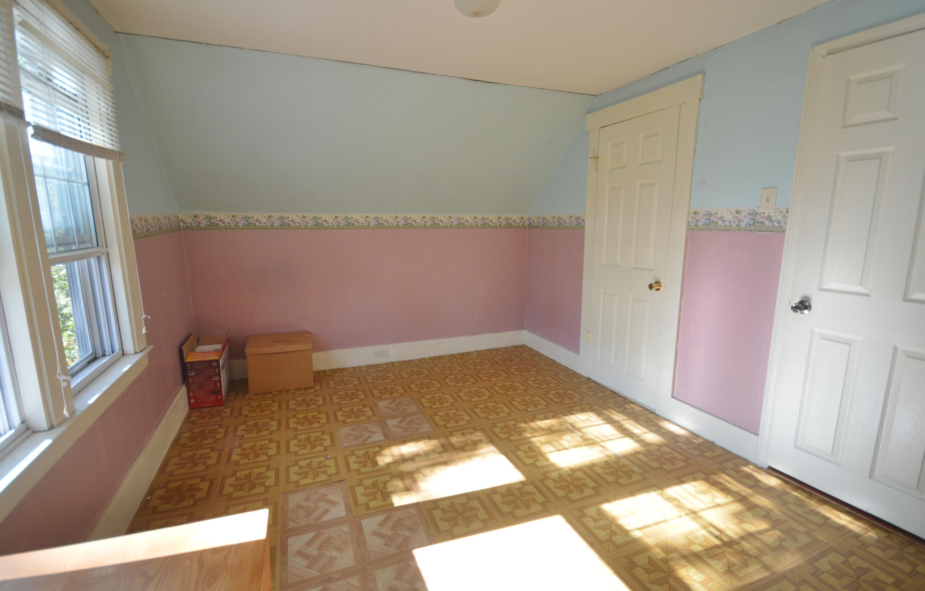 18 Lemon Street Bangor, ME 04401 - Photo 28 of 41 DSC_0052