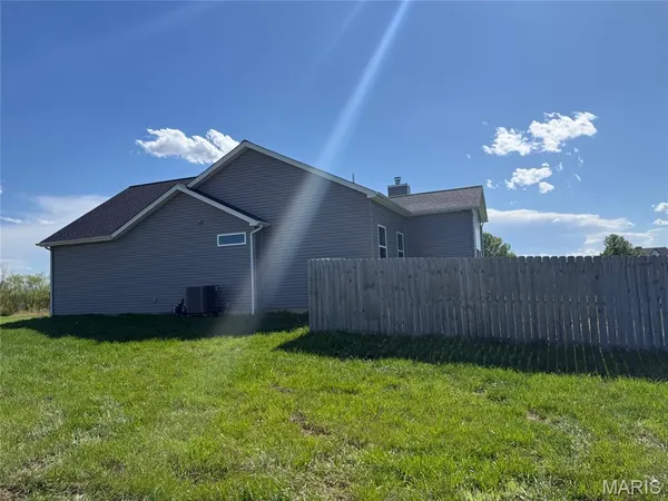 $550,000 | 19179 McGwire Lane, Warrenton, MO 63383