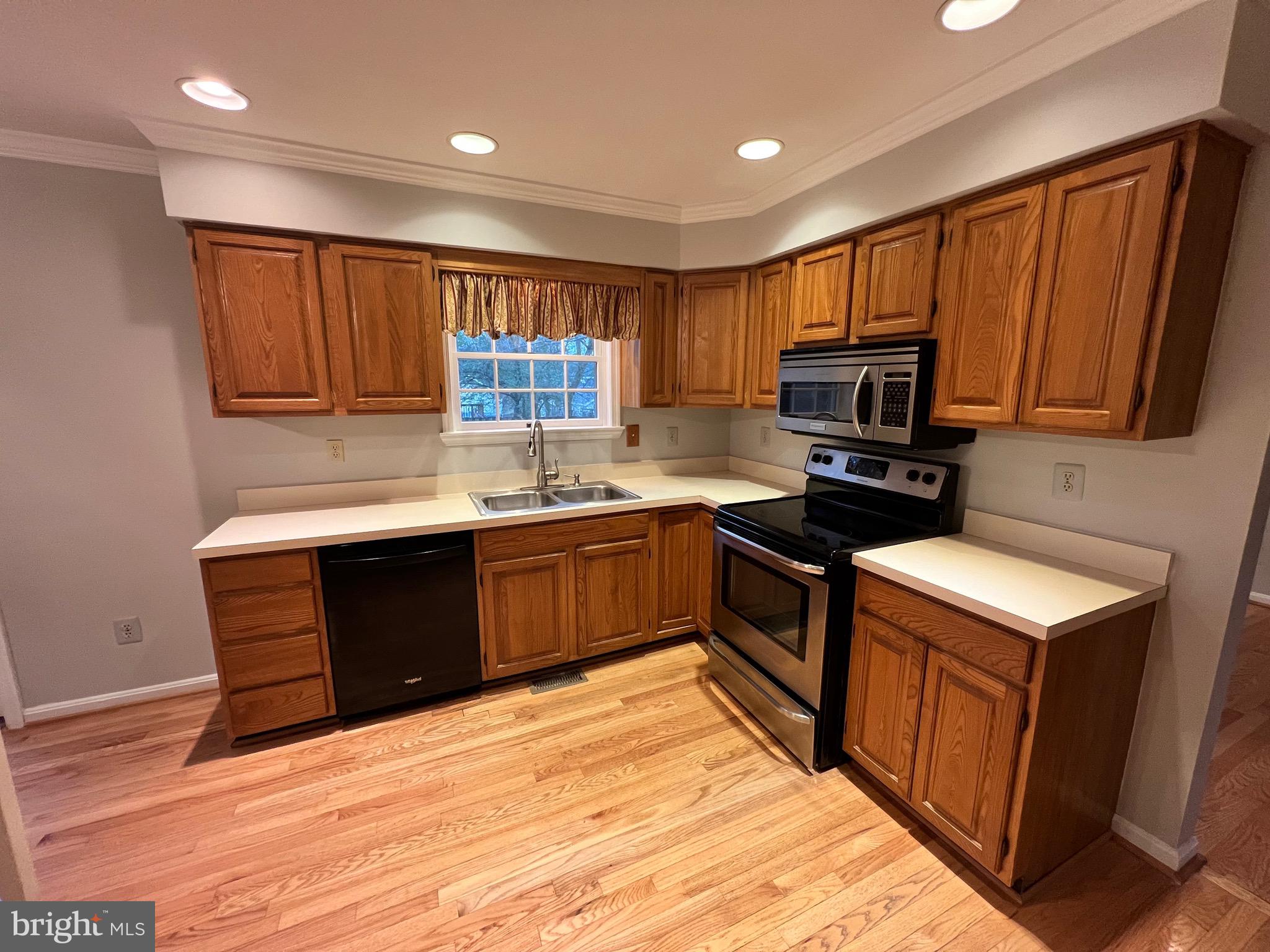 978 Annapolis Road Gambrills, MD 21054 - Photo 6 of 47 Gallery Image 6