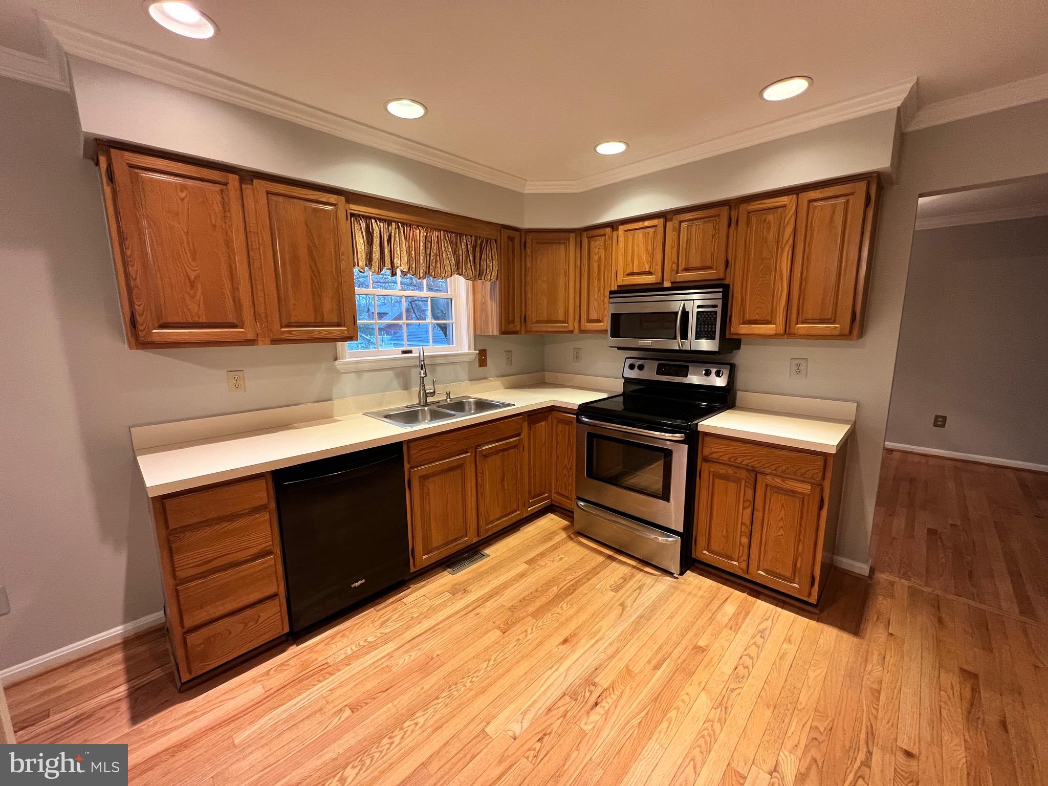978 Annapolis Road Gambrills, MD 21054 - Photo 7 of 47 Gallery Image 7