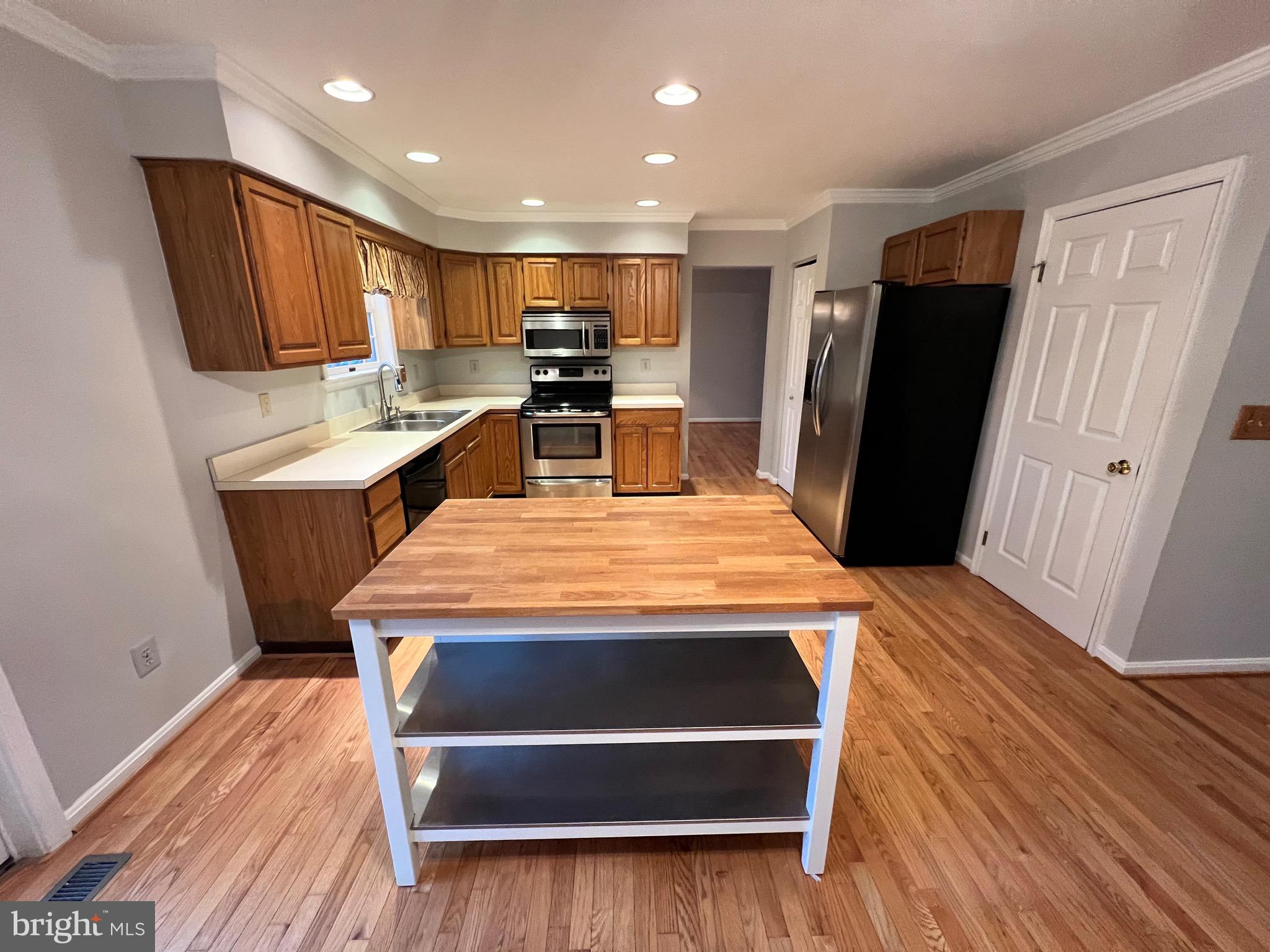 978 Annapolis Road Gambrills, MD 21054 - Photo 10 of 47 Gallery Image 10