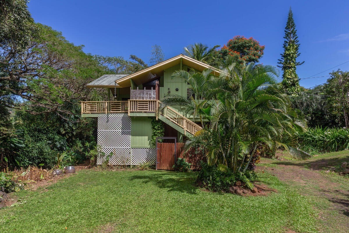 3680 Moloaa Road Kilauea, HI 96754 - Photo 2 of 30 Gallery Image 2