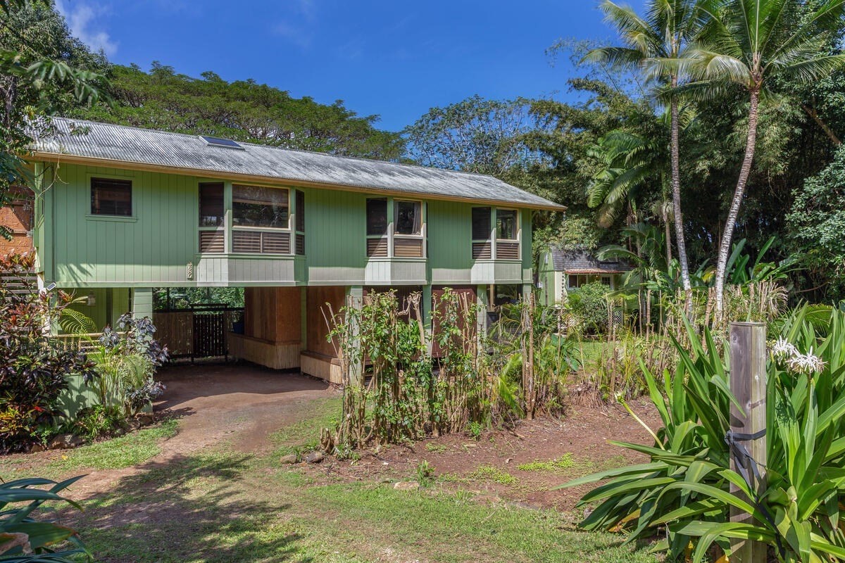 3680 Moloaa Road Kilauea, HI 96754 - Photo 3 of 30 Gallery Image 3