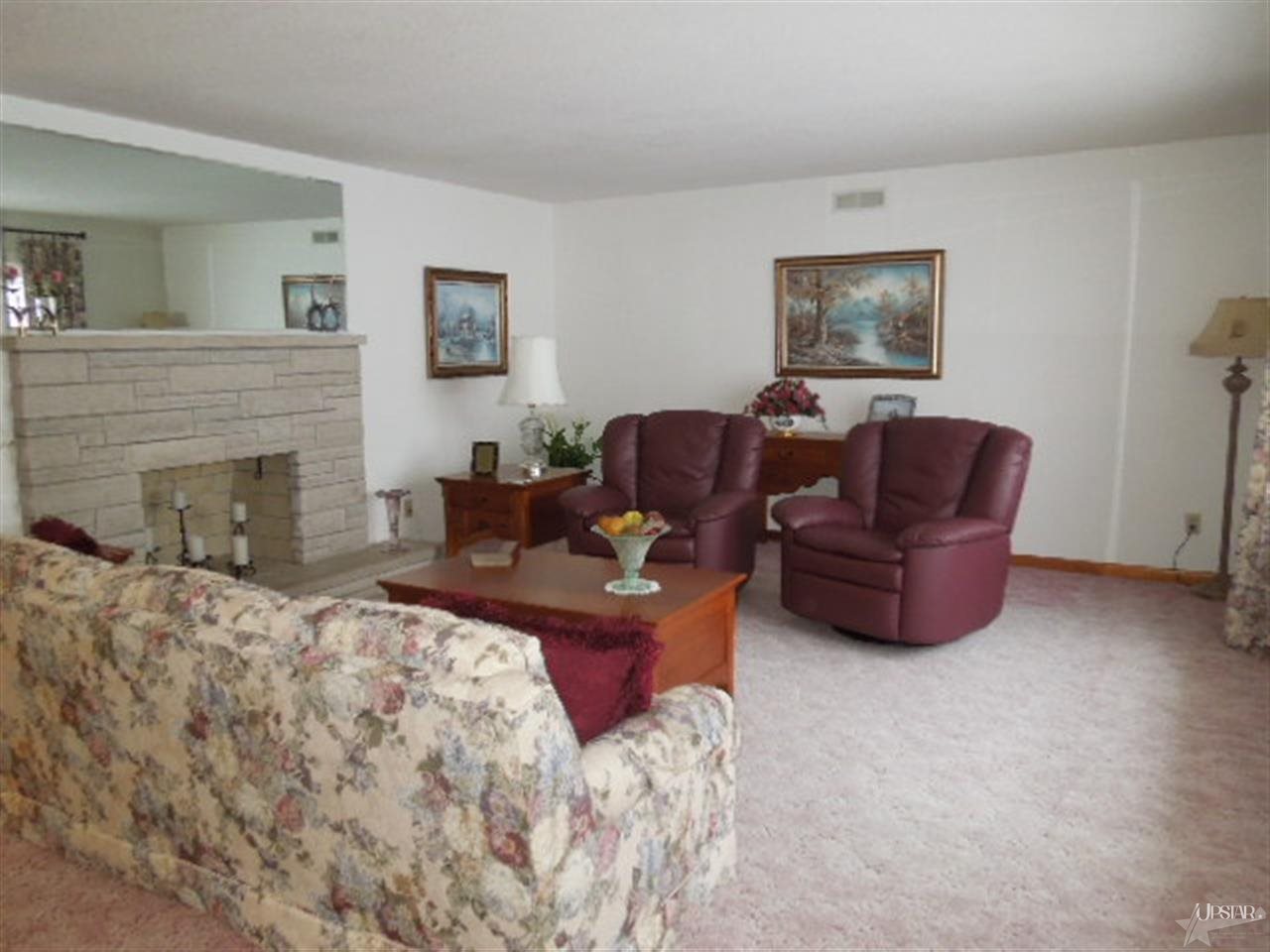 14236 Minnich Road Hoagland, IN 46745 - Photo 3 of 26 Gallery Image 3