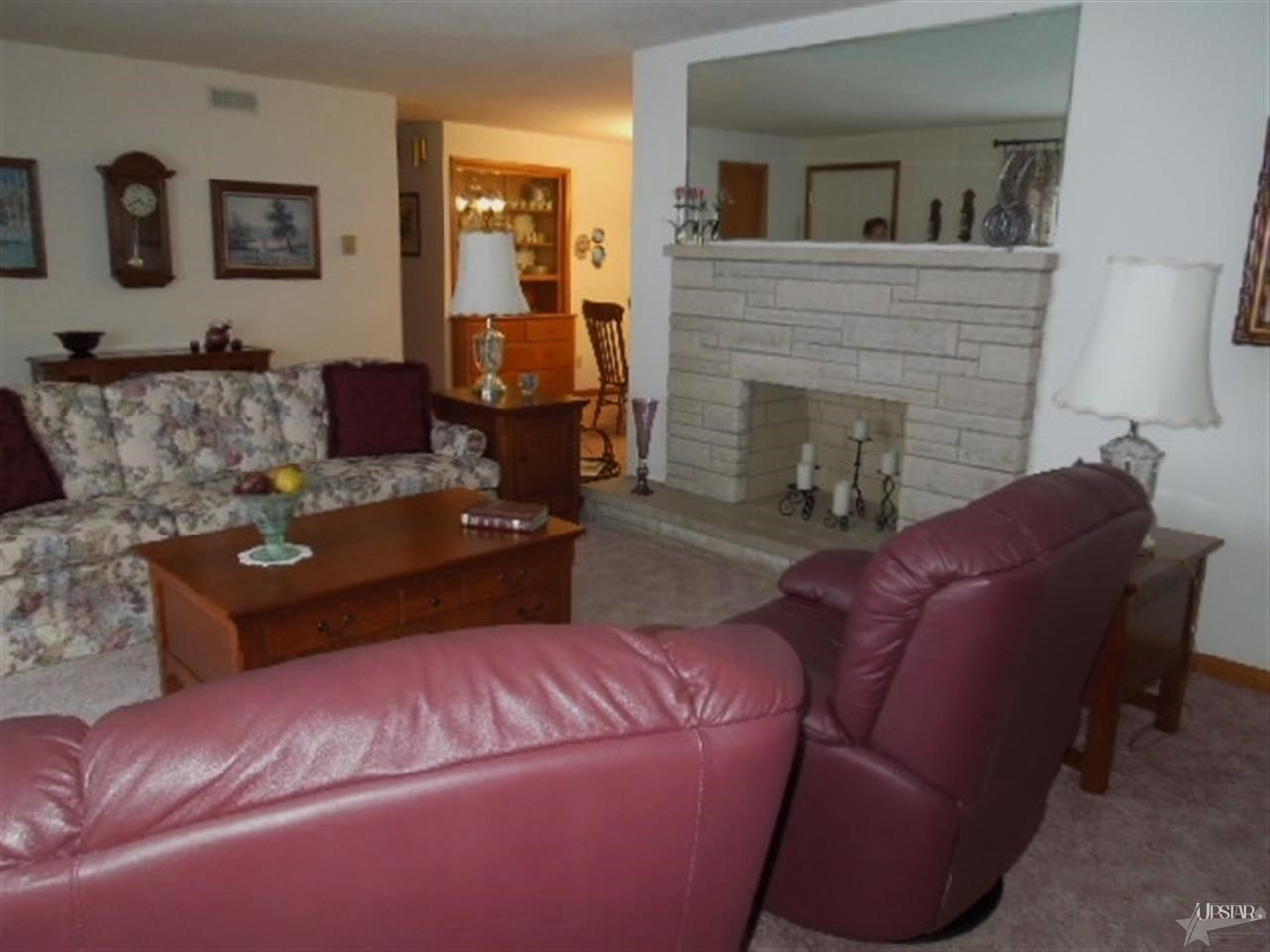 14236 Minnich Road Hoagland, IN 46745 - Photo 7 of 26 Gallery Image 7