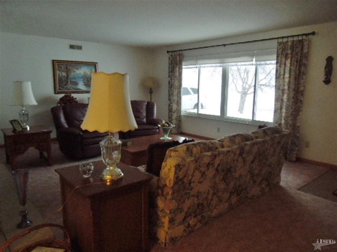 14236 Minnich Road Hoagland, IN 46745 - Photo 8 of 26 Gallery Image 8