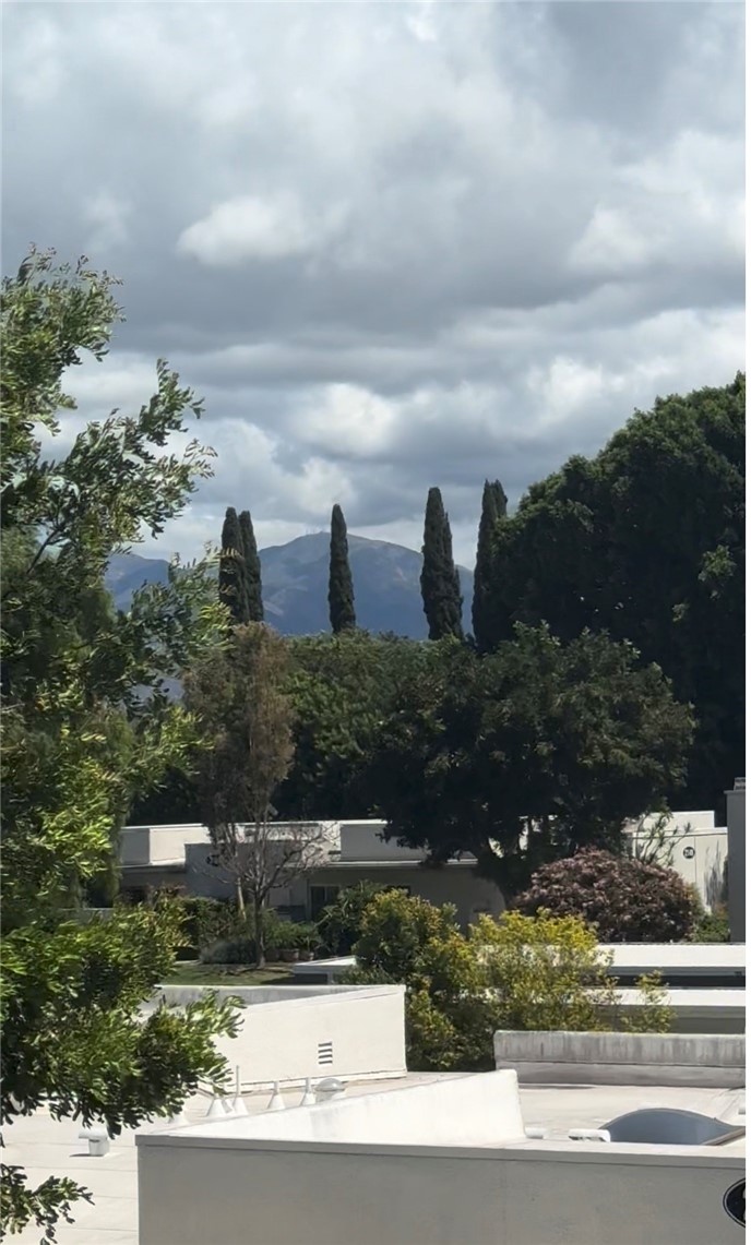 2143 Ronda Granada, Unit O Laguna Woods, CA 92637 - Photo 7 of 33 a view of a city