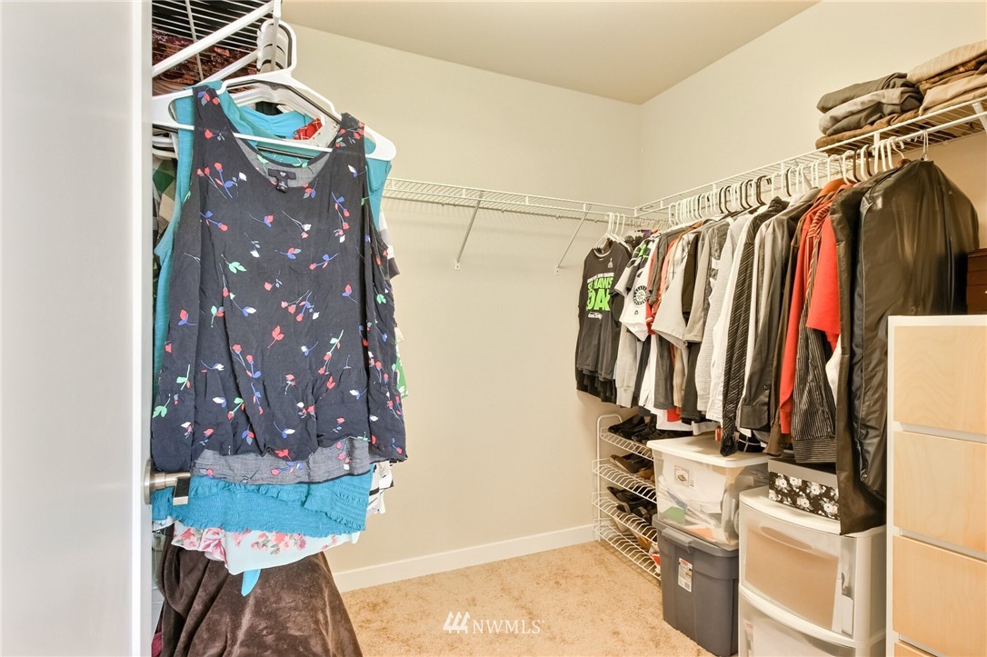 11806 Southeast 191 Street Renton, WA 98058 - Photo 17 of 37 Gallery Image 17