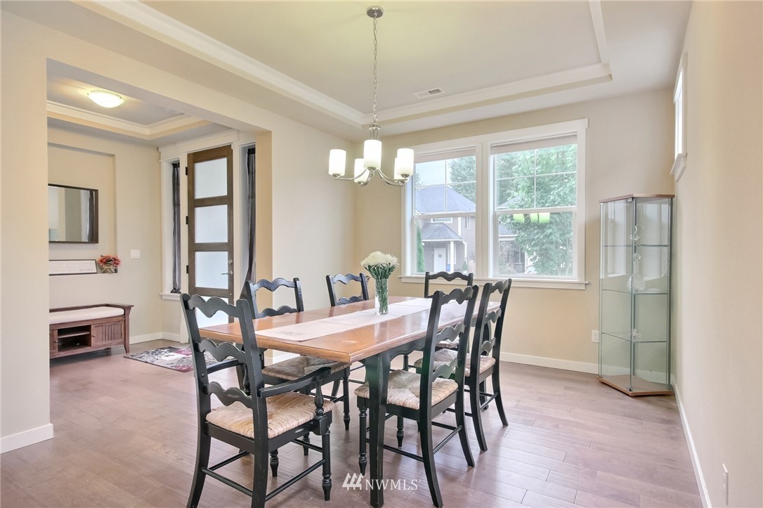 11806 Southeast 191 Street Renton, WA 98058 - Photo 4 of 37 Gallery Image 4