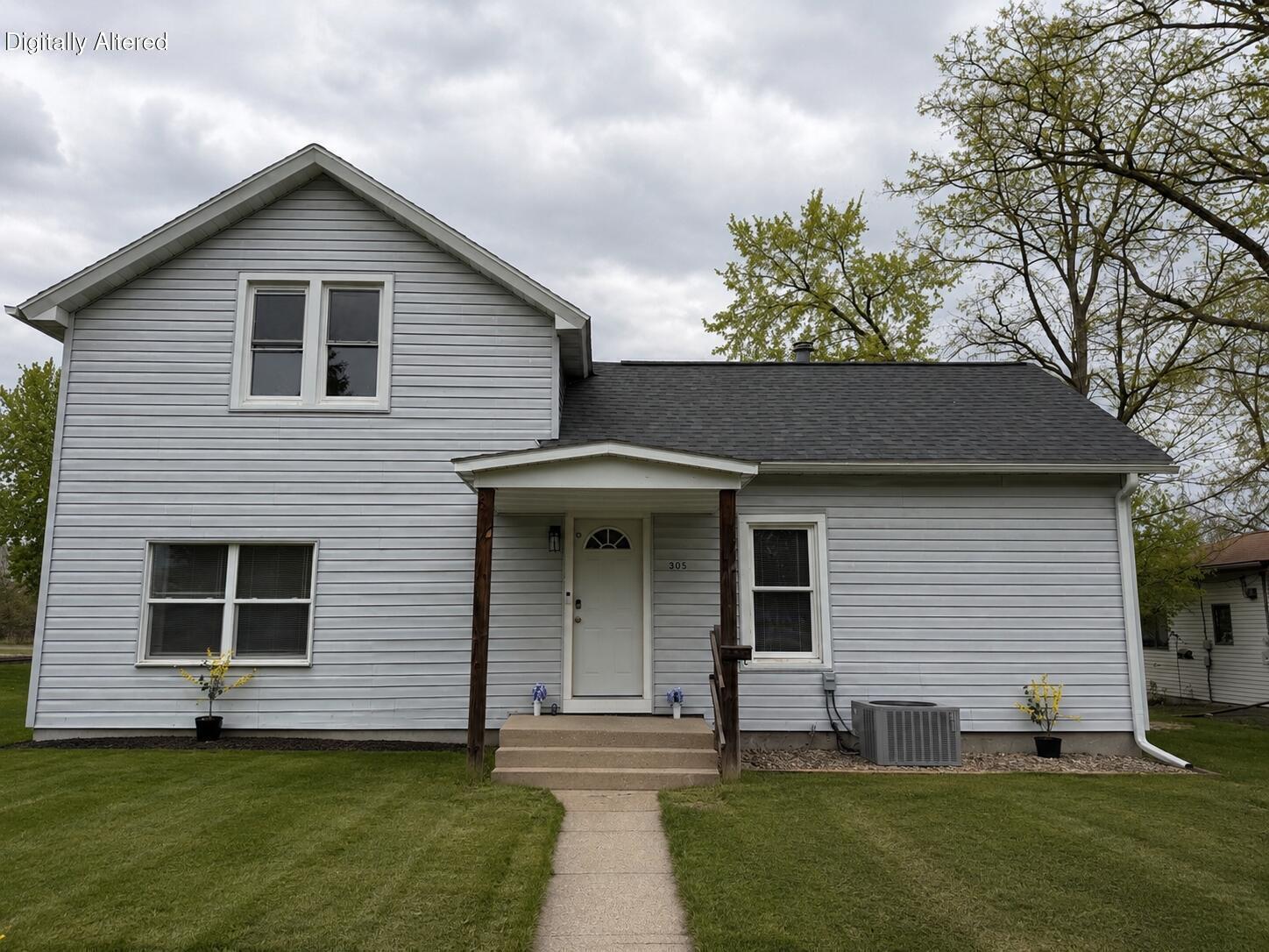 305 West Foster Street Tomah, WI 54660 - Photo 1 of 13 Front