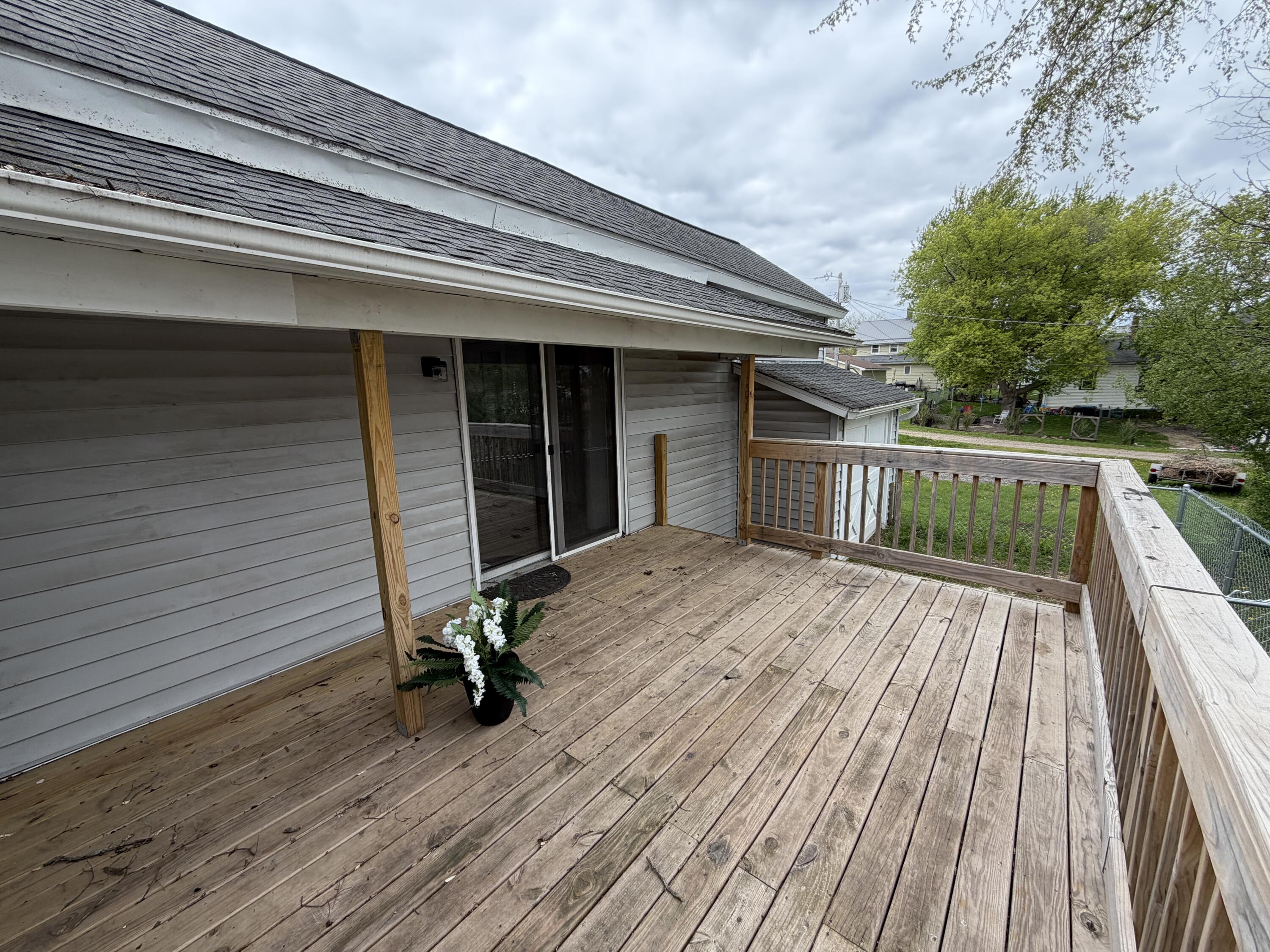305 West Foster Street Tomah, WI 54660 - Photo 13 of 13 Side Deck