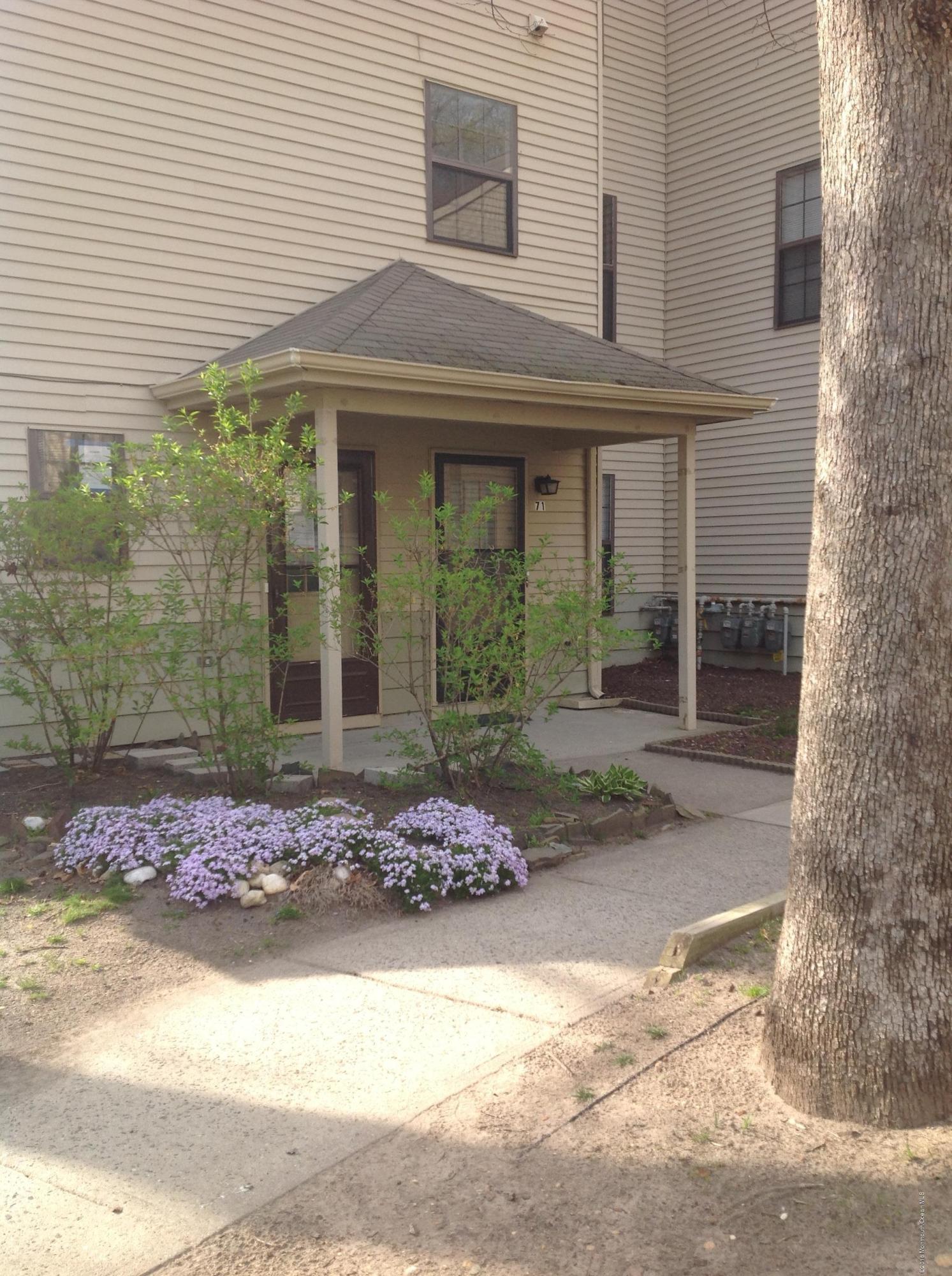 71 Azalea Circle Jackson, NJ 08527 - Photo 17 of 18 a front view of a house