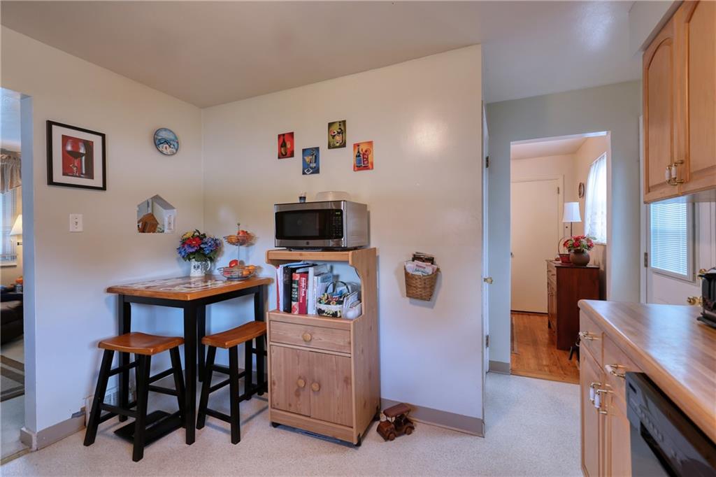 107 Grace Street McKees Rocks, PA 15136 - Photo 6 of 21
