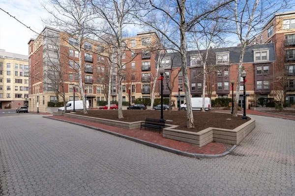 $1,235,000 | 2 Rollins Street, Unit D601, Boston, MA 02118