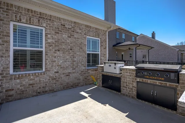 $550,000 | 600 Eagle View Drive, Eagleville, TN 37060