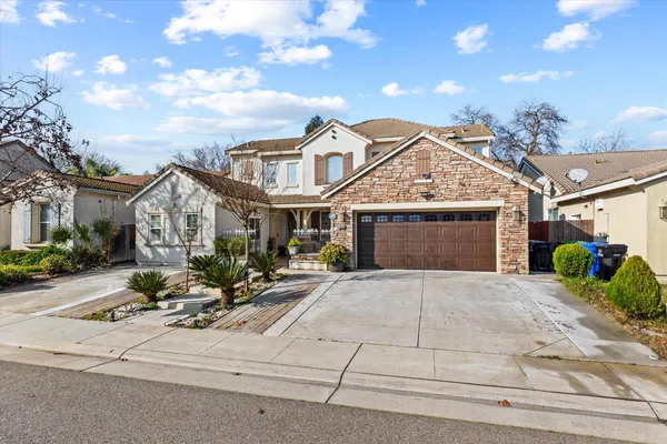 $740,000 | 9820 Spring View Way, Elk Grove, CA 95757