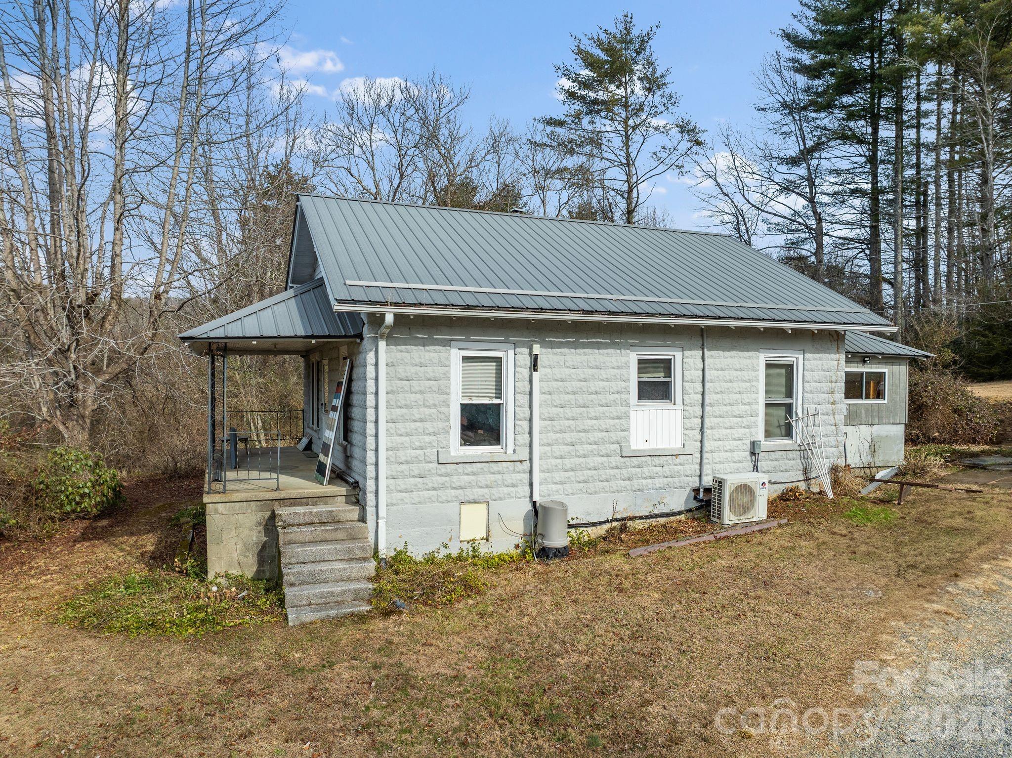 148 Monteith Road Brevard, NC 28712 - Photo 29 of 39