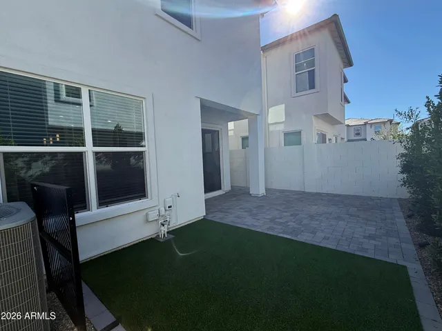 $3,200 | 17050 North 50th Place, Scottsdale, AZ 85254