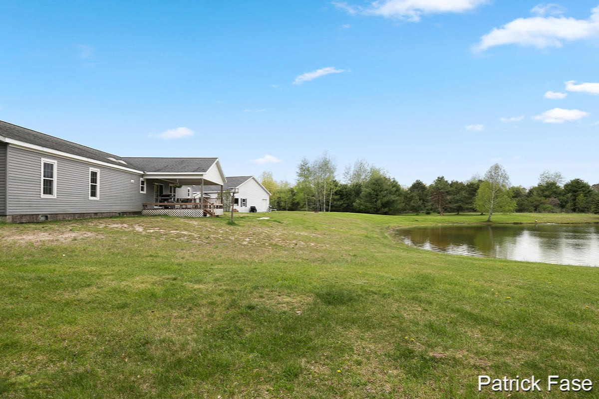 8788 9 Mile Road Mecosta, MI 49332 - Photo 31 of 36 IMG_1027