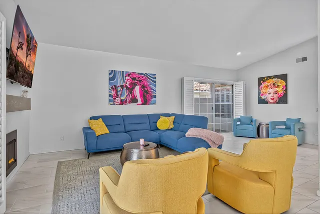 $4,800 | 77707 Calle Las Brisas South, Palm Desert, CA 92211
