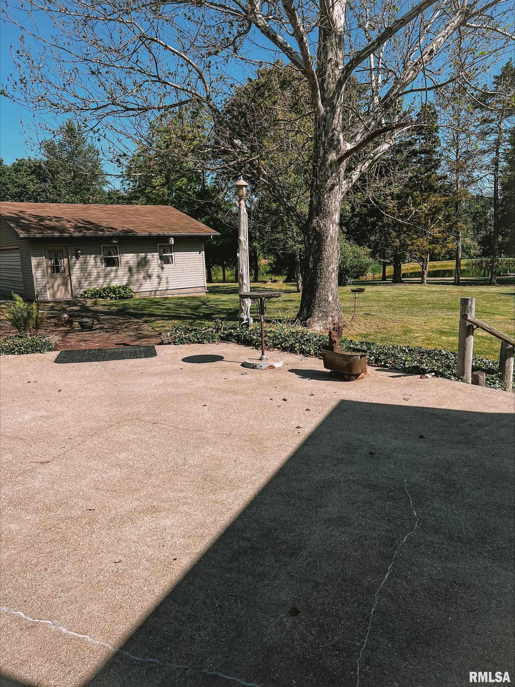 80 Walnut Grove Road Harrisburg, IL 62946 - Photo 2 of 27 Gallery Image 2