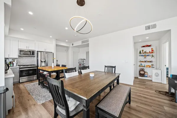 $699,000 | 1055 South Serrano Avenue, Unit 305, Los Angeles, CA 90006