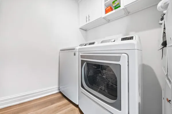 $699,000 | 1055 South Serrano Avenue, Unit 305, Los Angeles, CA 90006