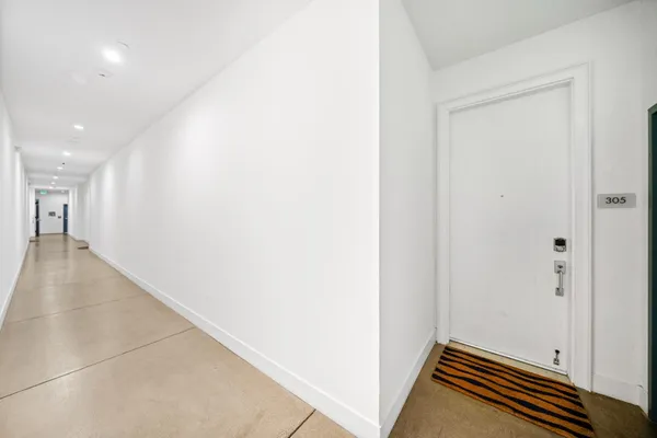 $699,000 | 1055 South Serrano Avenue, Unit 305, Los Angeles, CA 90006
