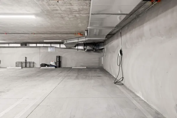 $699,000 | 1055 South Serrano Avenue, Unit 305, Los Angeles, CA 90006