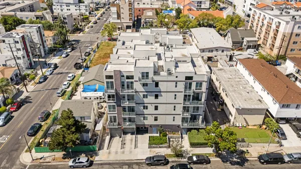$699,000 | 1055 South Serrano Avenue, Unit 305, Los Angeles, CA 90006
