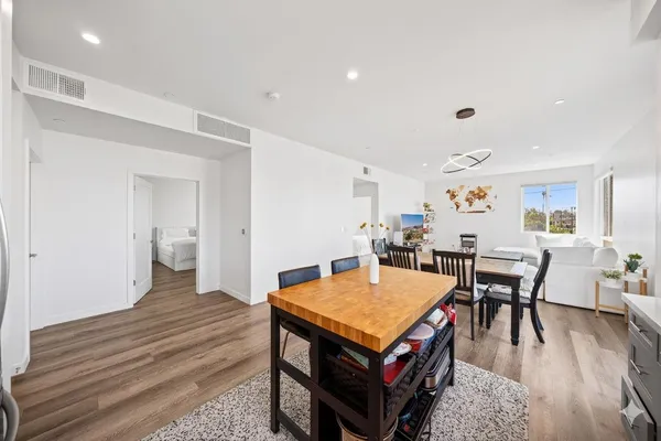 $699,000 | 1055 South Serrano Avenue, Unit 305, Los Angeles, CA 90006