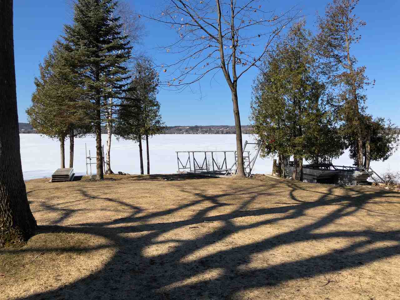7960 South Lakeview Road Traverse City, MI 49684 - Photo 3 of 5 1845800-2.JPG