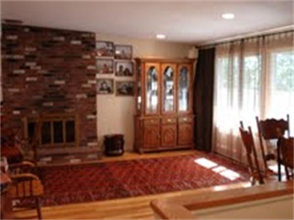 86 Damon Road Needham, MA 02494 - Photo 6 of 15