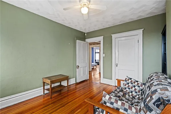 $2,975 | 922 Jancey Street, Pittsburgh, PA 15206