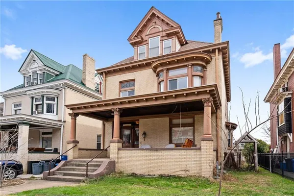 $2,975 | 922 Jancey Street, Pittsburgh, PA 15206