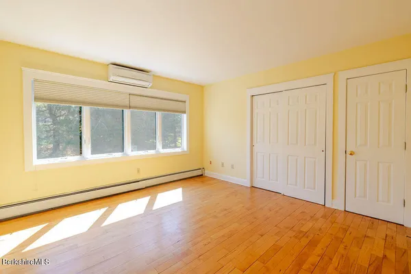 $1,395,000 | 3 Townhouse Hill Road, Egremont, MA 01230