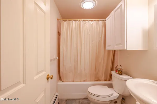 $1,395,000 | 3 Townhouse Hill Road, Egremont, MA 01230