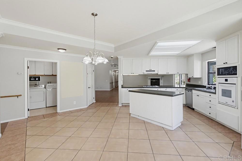 12725 Monte Vista Road Poway, CA 92064 - Photo 16 of 66