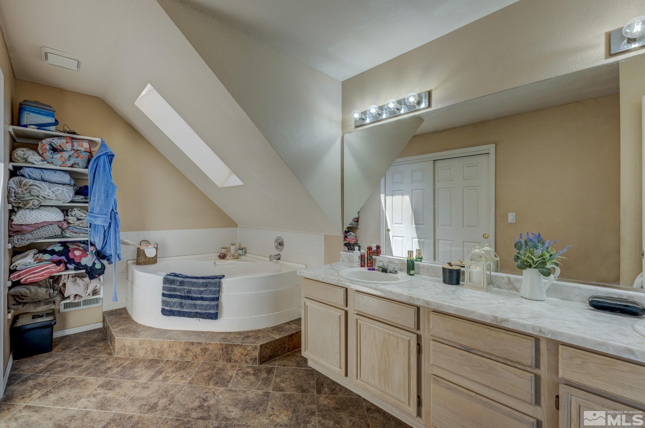 9450 Benedict Drive Sparks, NV 89441 - Photo 15 of 24 Photo 15