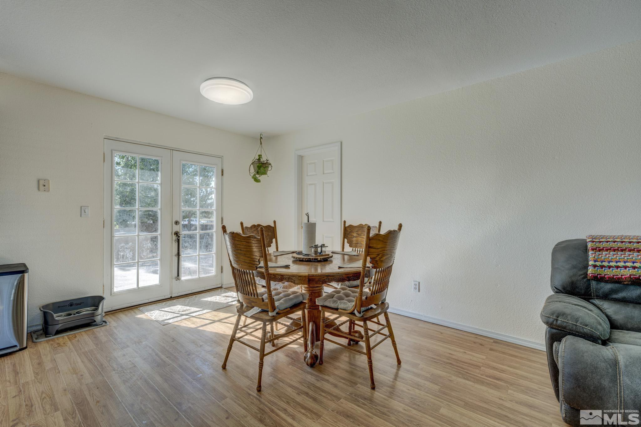 9450 Benedict Drive Sparks, NV 89441 - Photo 6 of 24 Photo 6