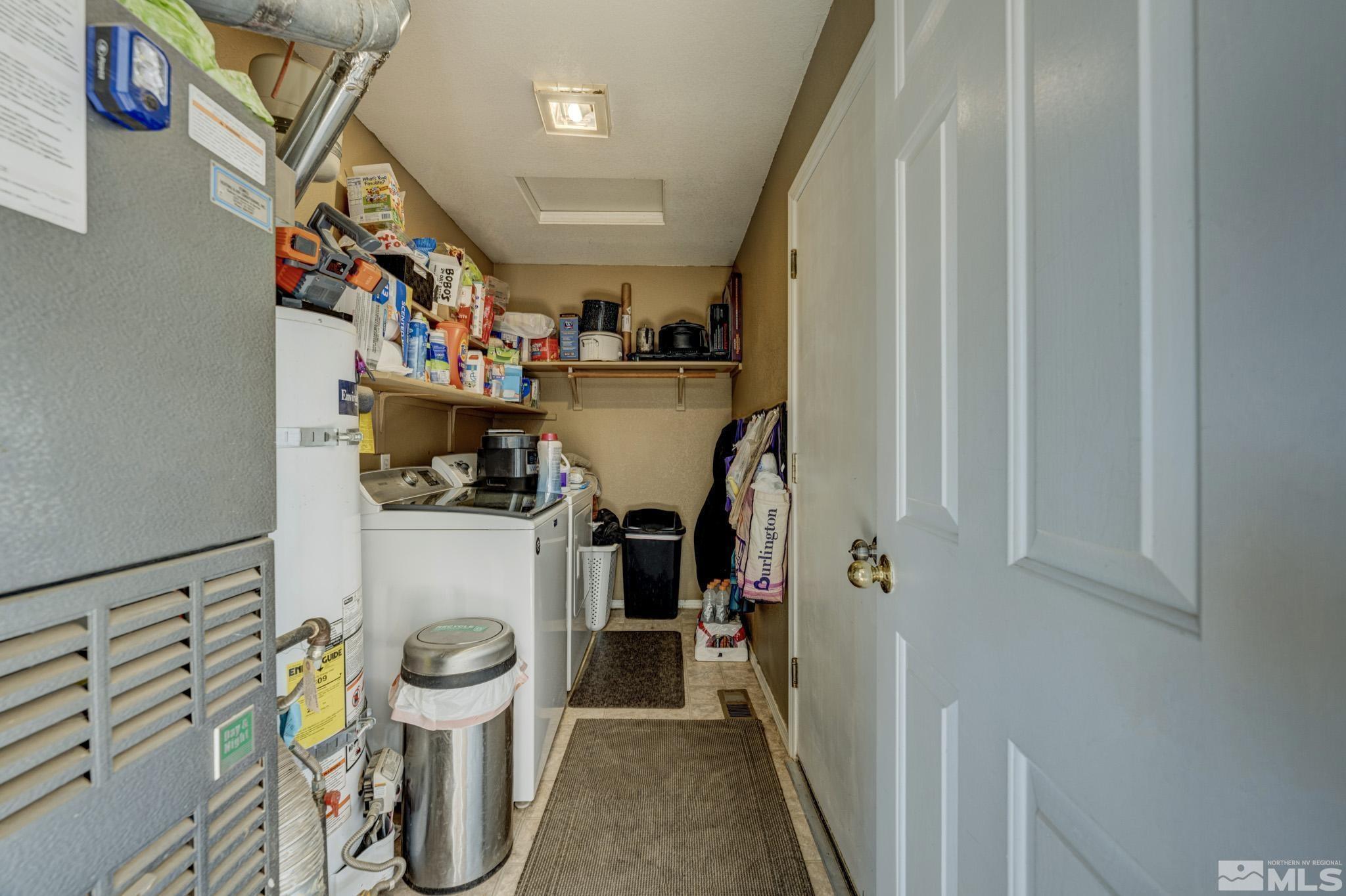 9450 Benedict Drive Sparks, NV 89441 - Photo 8 of 24 Photo 8