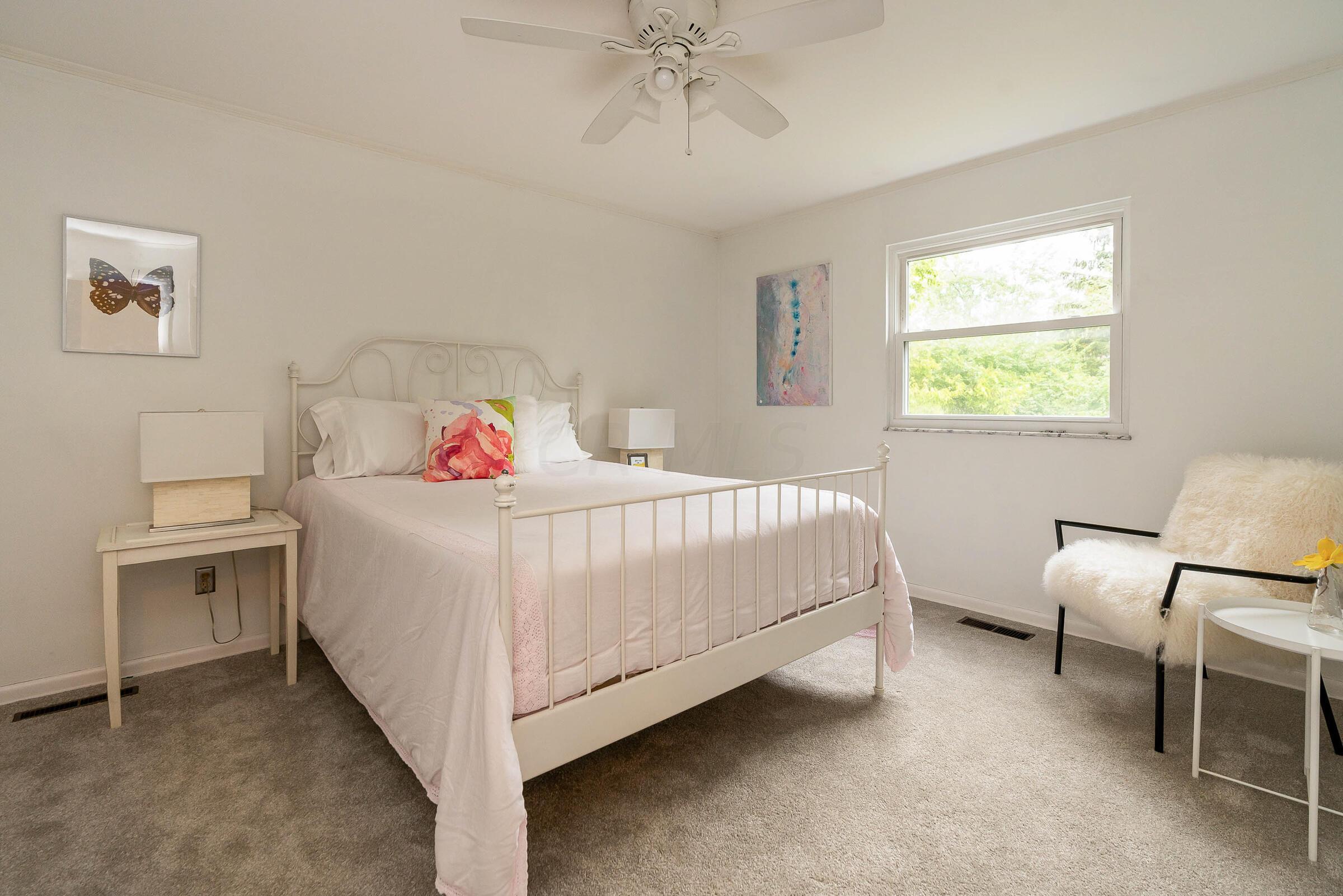 2654 Lane Road Columbus, OH 43220 - Photo 20 of 33 Bedroom 3
