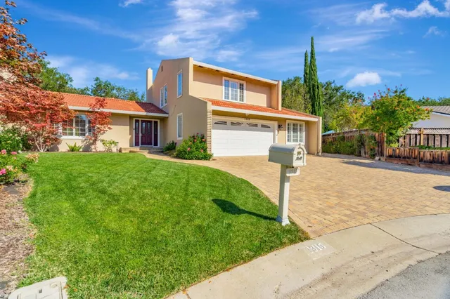 $4,350,000 | 1315 Bright Oaks Court, Los Altos, CA 94024