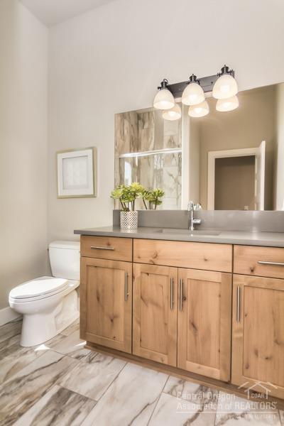 61566 Southwest Blakely Road Bend, OR 97702 - Photo 14 of 25 Additional Photo