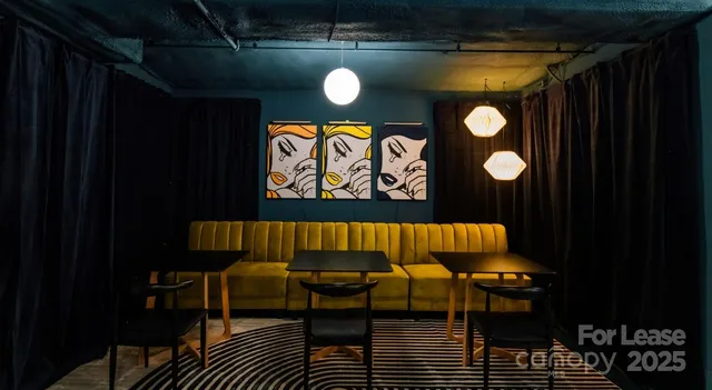 a view of sitting area in a room