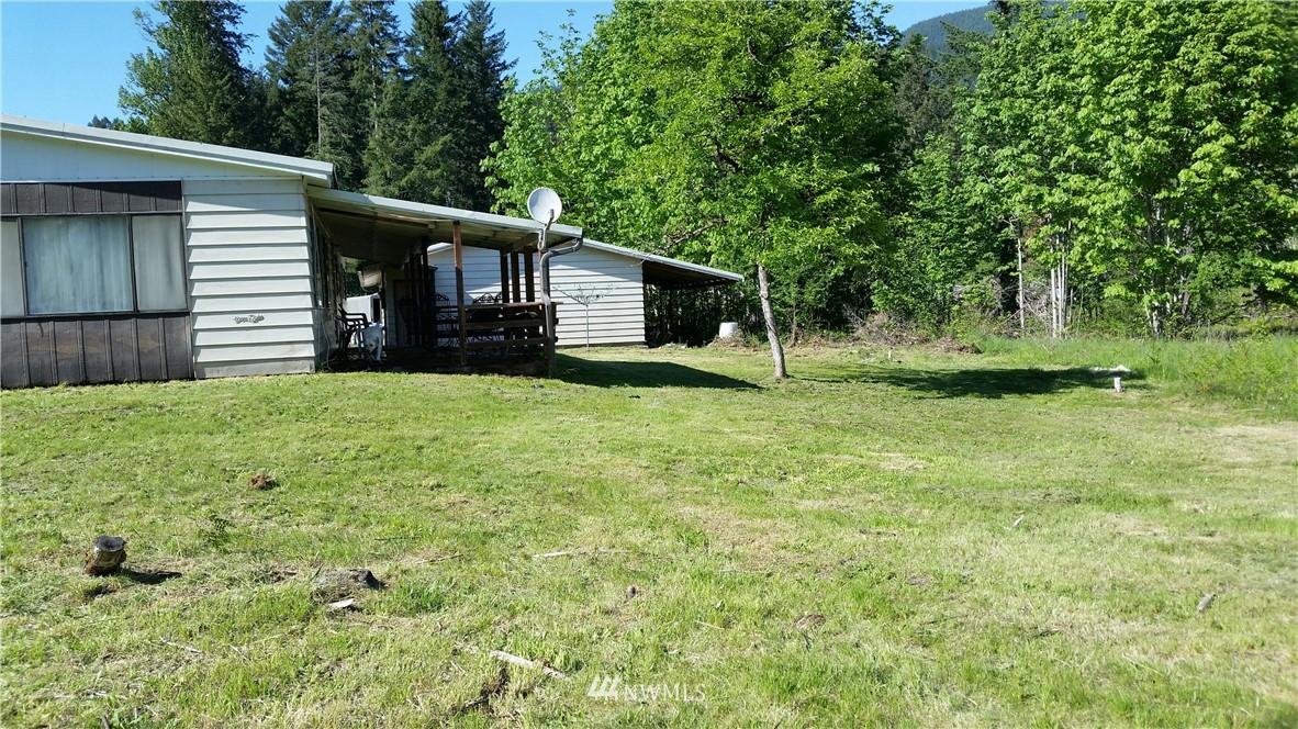 145 Morris Road Randle, WA 98377 - Photo 4 of 18 Gallery Image 4