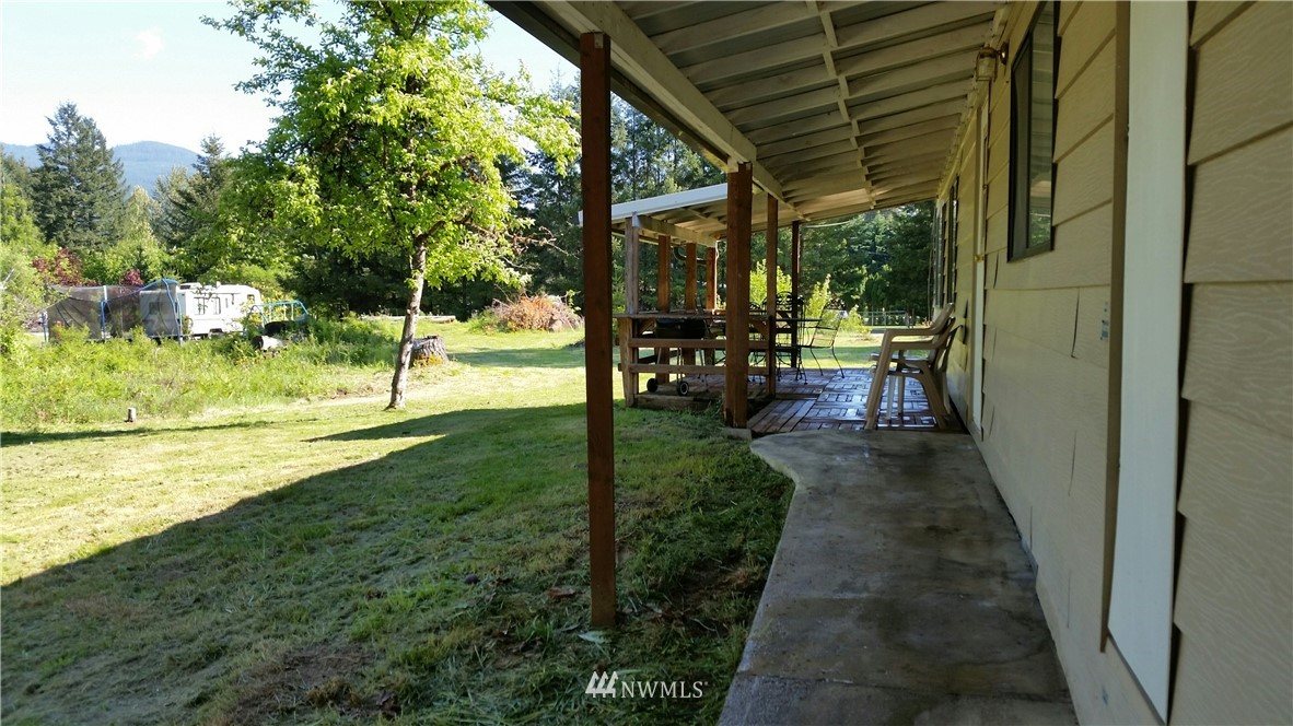 145 Morris Road Randle, WA 98377 - Photo 5 of 18 Gallery Image 5