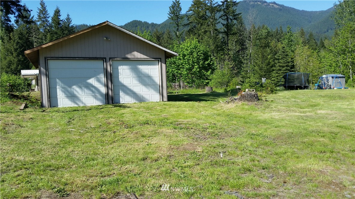 145 Morris Road Randle, WA 98377 - Photo 6 of 18 Gallery Image 6