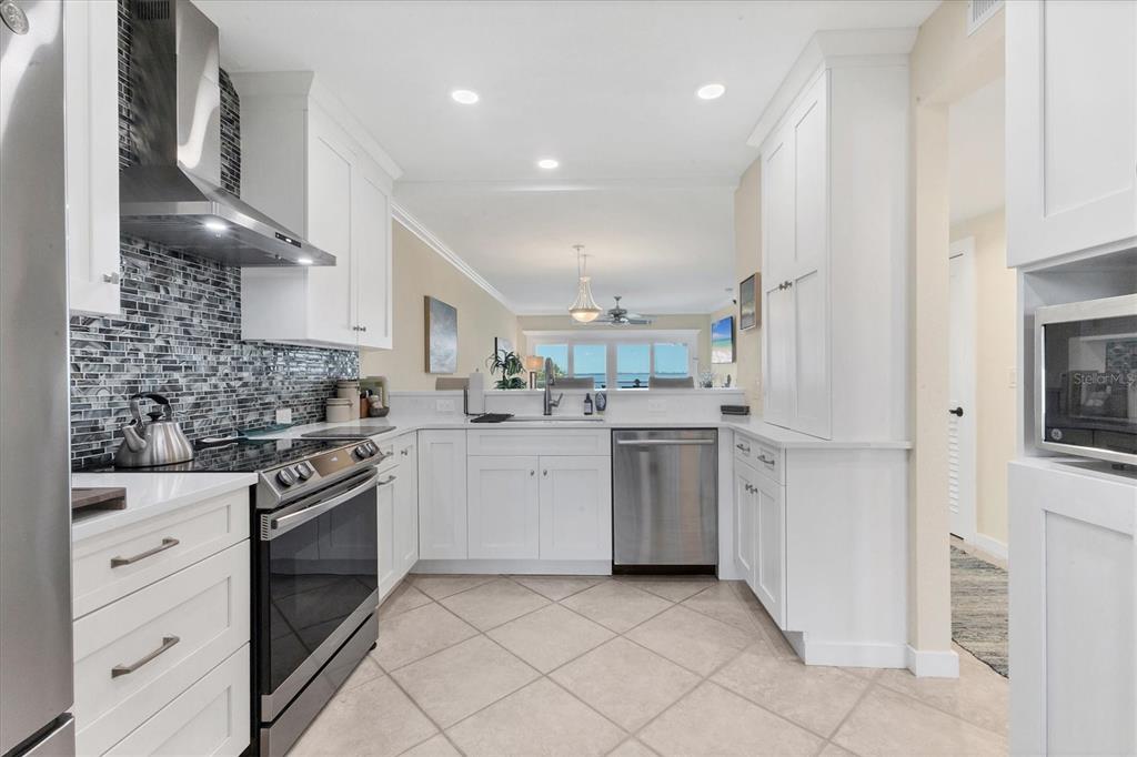 11000 Placida Road, Unit 302 Placida, FL 33946 - Photo 14 of 48